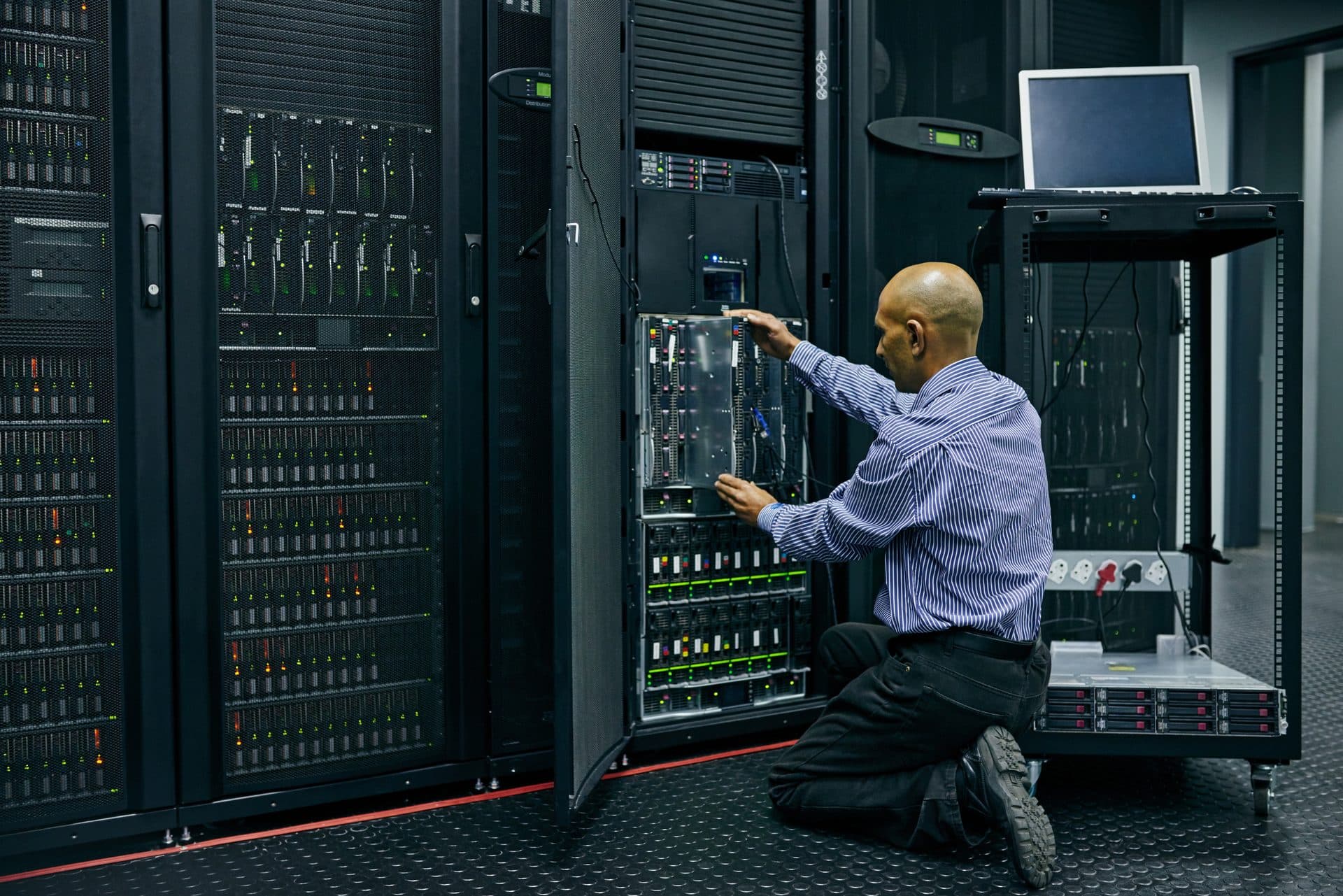Server Installation & Configuration
